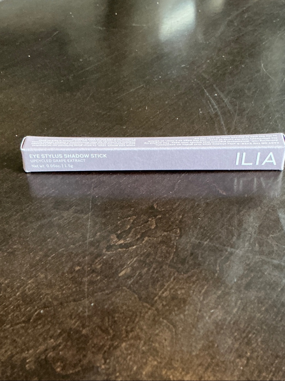 ILIA Eye Stylus Shadow Stick - upcycled grape extract